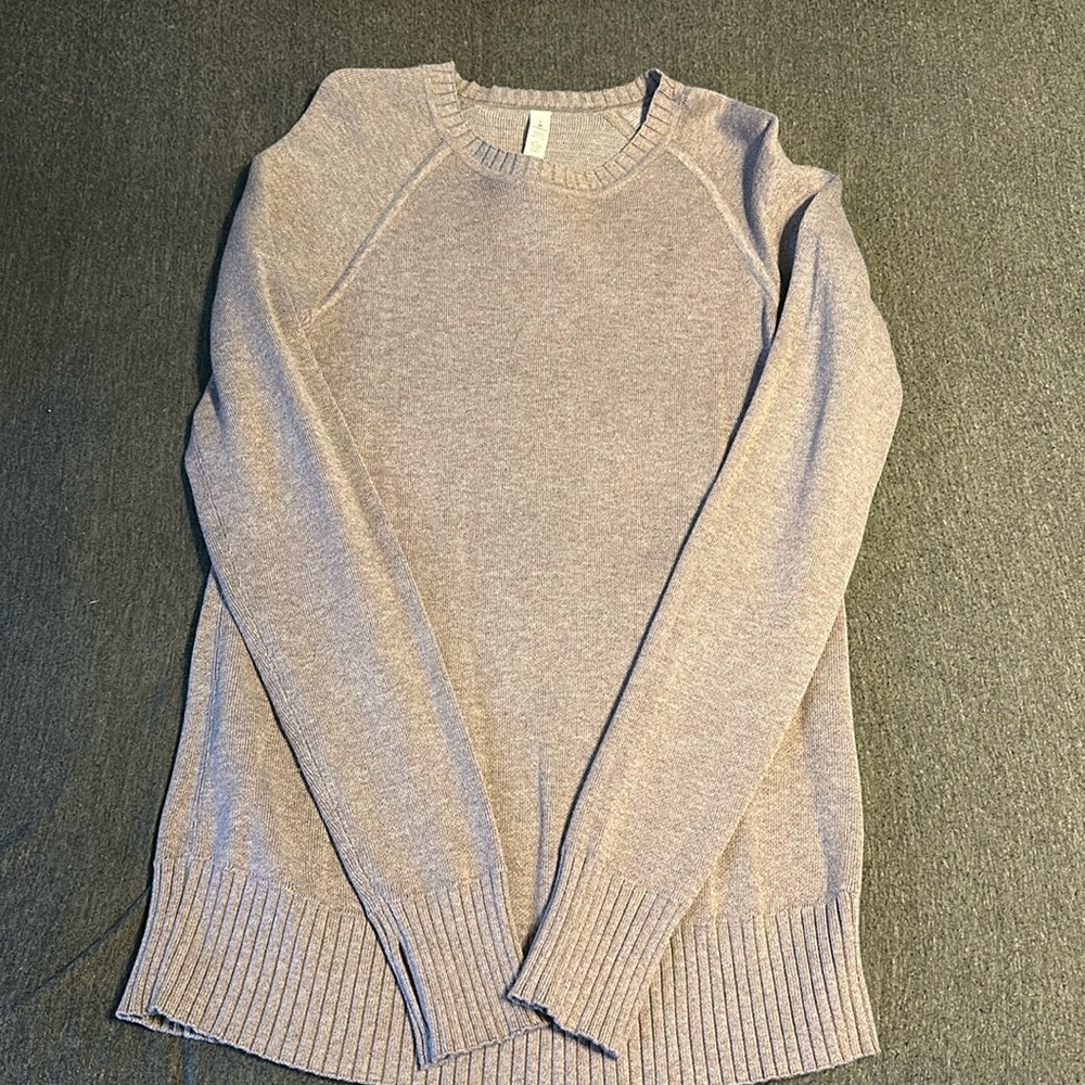 Lululemon sweater